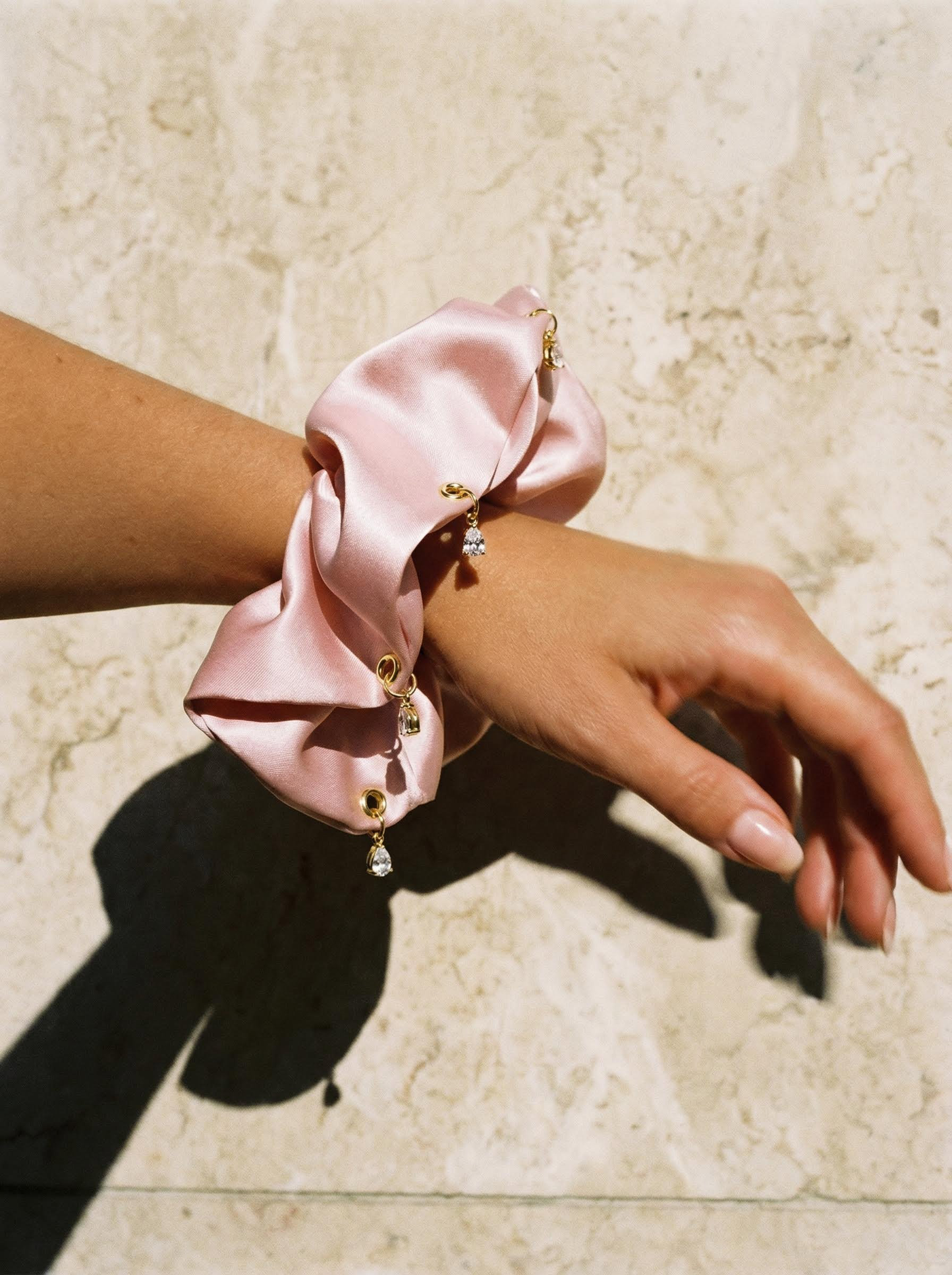 CHARMABLE SCRUNCHIE