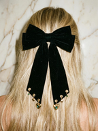 BLACK EMERALD HEARTS CHARM HAIR BOW