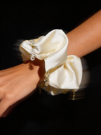 CHARMABLE SCRUNCHIE